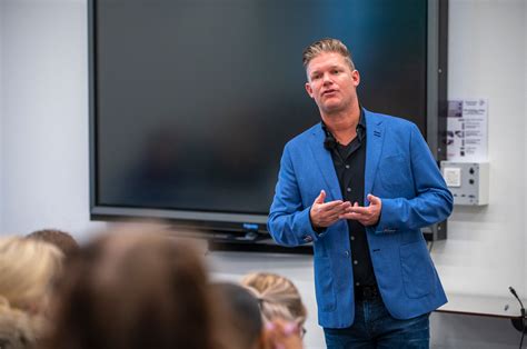 Workshop: Hoe ga je om met een verslaafde?